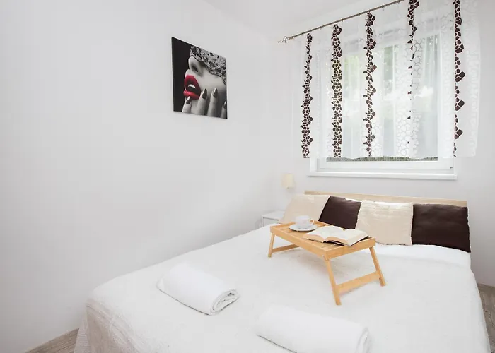 Elegant Mysliwskie Wzgorze In By Renters גדנסק