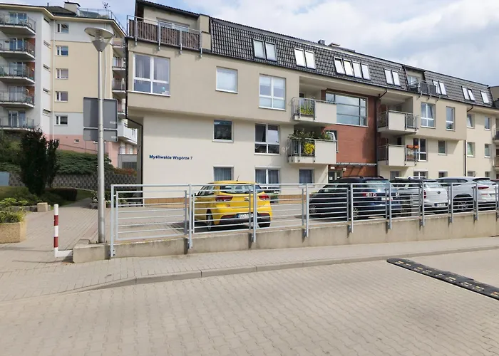 Elegant Mysliwskie Wzgorze In By Renters * גדנסק
